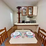 Apartamento Oscar Freire Para 3 Pessoas Com Vaga De Garagem